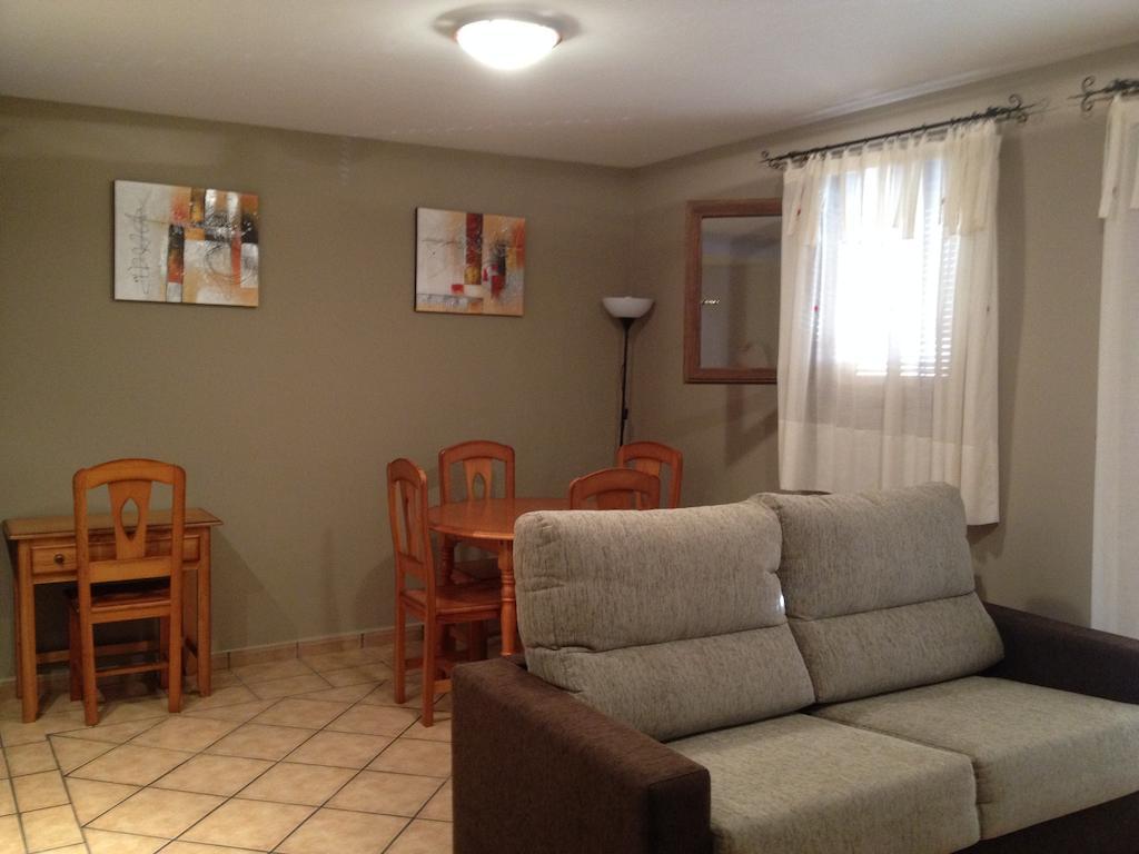 Apartamentos Residencial Fornocal Алькесар Номер фото